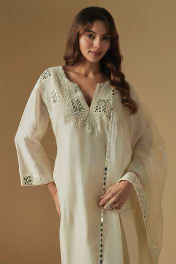 Buy_Asaga_Ivory Organza, Chanderi, Cutdana Embroidered Zentangle Placement Kurta Pant Set _Online_at_Aza_Fashions