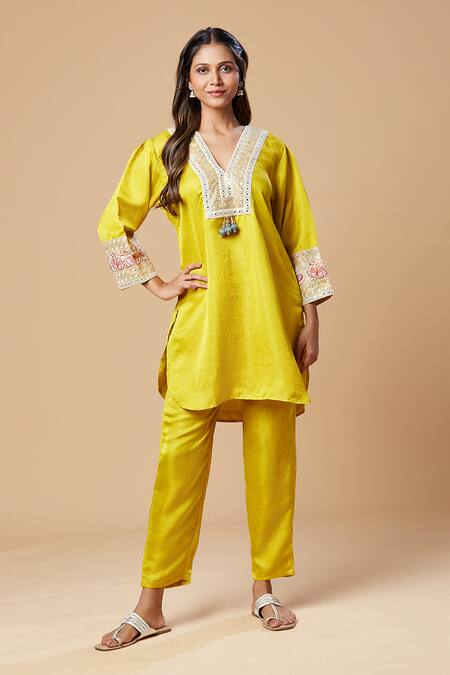 Shop Spring Break Yellow Silk Embroidery V-neck Neckline Straight Kurta And Pant Set Online at Aza Fashions Shop_Spring Break_Yellow Silk Embroidery V-neck Neckline Straight Kurta And Pant Set_Online_at_Aza_Fashions