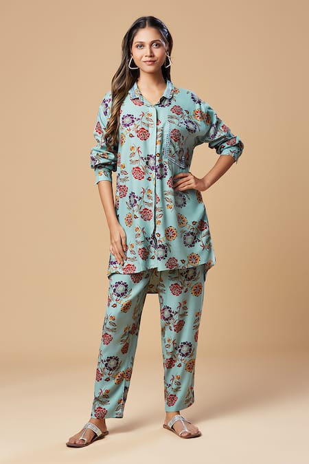 SPRING BREAK Blue Cotton Printed Floral Collared Shirt And Pant Set 