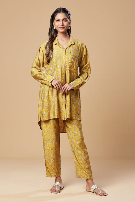 SPRING BREAK Yellow Blended Silk Printed Floral Collared Embroidered Shirt And Pant Set