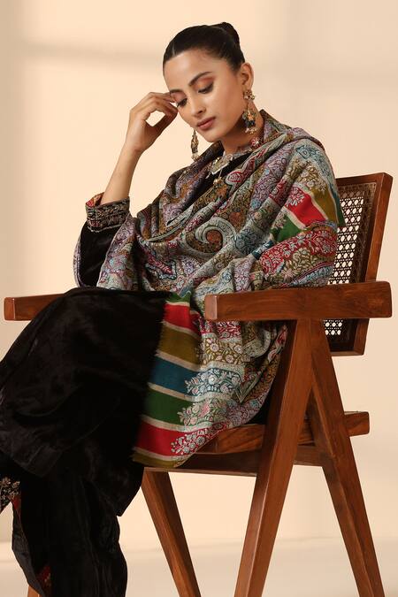 Dusala Multi Color Andri Kalamkari Adda Work Shawl Online at Aza Fashions Dusala_Multi Color Andri Kalamkari Adda Work Shawl _Online_at_Aza_Fashions