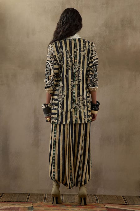 Aseem Kapoor Dhana Floral Embroidered Jacket Set 