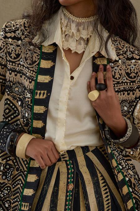 Buy Aseem Kapoor Black Satin, Twill, Crepe, Silk Beads, Tassels, Dhana Floral Jacket Set Buy_Aseem Kapoor_Black Satin, Twill, Crepe, Silk Beads, Tassels, Dhana Floral Jacket Set