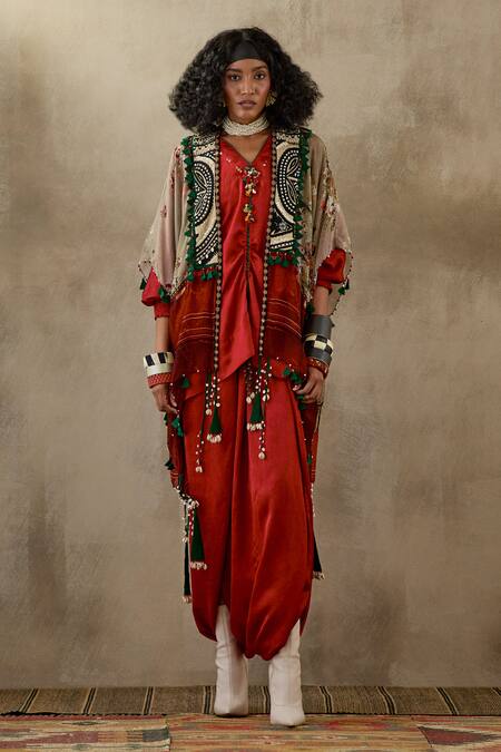 Shop Aseem Kapoor Red Silk, Crepe Tassels, Lace, Veni Neckline Embroidered Kurta Set With Jacket Online at Aza Fashions Shop_Aseem Kapoor_Red Silk, Crepe Tassels, Lace, Veni Neckline Embroidered Kurta Set With Jacket _Online_at_Aza_Fashions