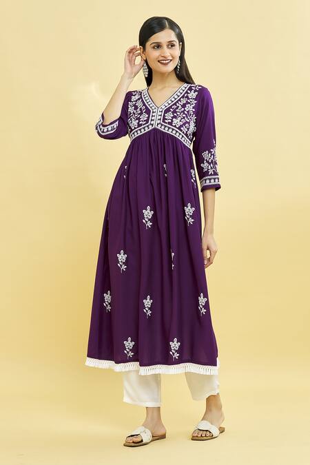 Buy Samyukta Singhania Purple Viscose Embroidery V-neck Floral Bloom Anarkali Buy_Samyukta Singhania_Purple Viscose Embroidery V-neck Floral Bloom Anarkali