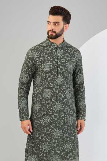 Kasbah_Green Georgette Embroidery Floral Bloom Kurta _Online_at_Aza_Fashions