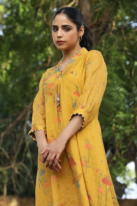 Label Kinjal Modi_Yellow Chanderi Embroidery V-neck Floral Bloom Print Dress_Online_at_Aza_Fashions
