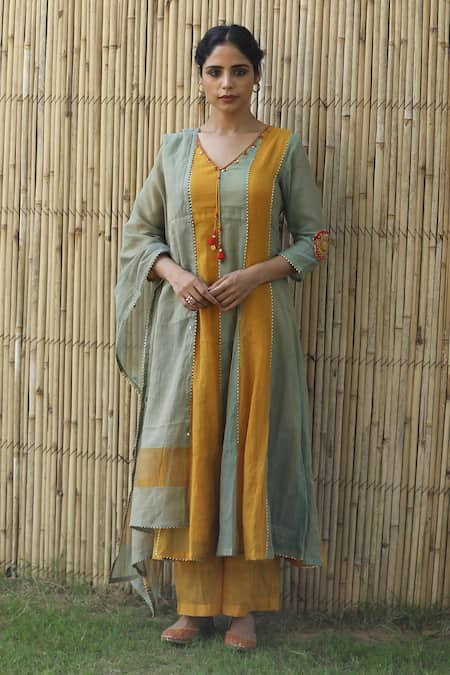 Label Kinjal Modi Blue Tissue Placement Patch Work Embroidery Color Block Panelled Kurta Pant Set 