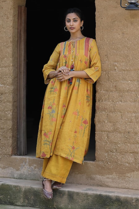 Label Kinjal Modi Yellow Fine Chanderi And Tissue Print Floral Round Bloom Gathered Tunic With Pant 