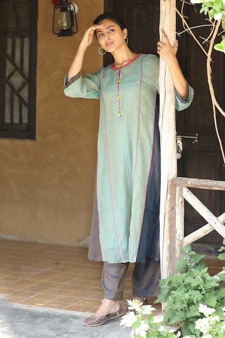 Label Kinjal Modi Two Tone Tunic With Pant 