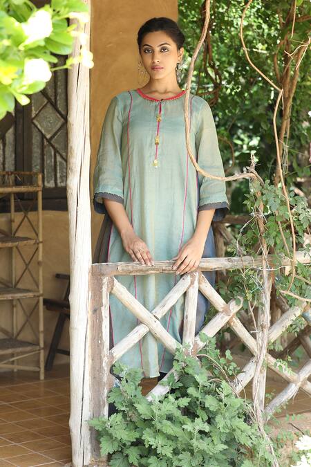 Label Kinjal Modi_Blue Chanderi Beads Round Neck Two Tone Tunic With Pant _Online_at_Aza_Fashions