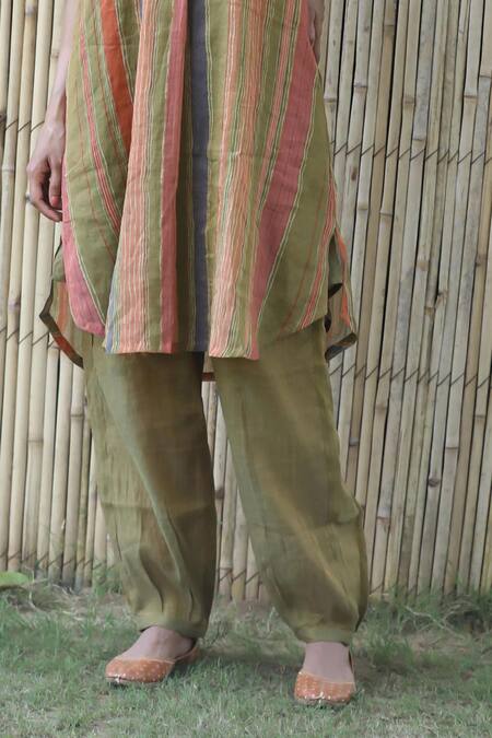 Label Kinjal Modi_Green Chanderi, Tissue Beads Collared Stripe Pattern Straight Tunic With Pant _Online_at_Aza_Fashions