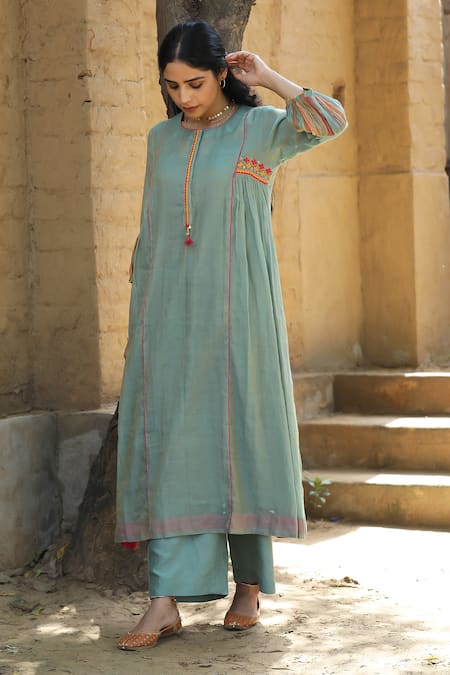 Buy_Label Kinjal Modi_Blue Chanderi, Tissue Tassels, Mirrors, Straight Gathered Kurta Pant Set _Online_at_Aza_Fashions