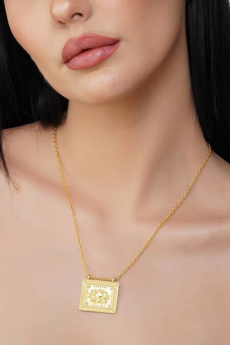 Buy Zariin Gold Plated Beauty In Chaos Lotus Carved Pendant Necklace Online at Aza Fashions Buy_Zariin_Gold Plated Beauty In Chaos Lotus Carved Pendant Necklace _Online_at_Aza_Fashions