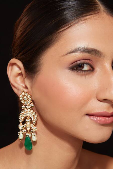 Vivinia By Vidhi Mehra_Gold Plated Beads, Diamonds Floral Top Kundan Embellished Earrings _Online_at_Aza_Fashions