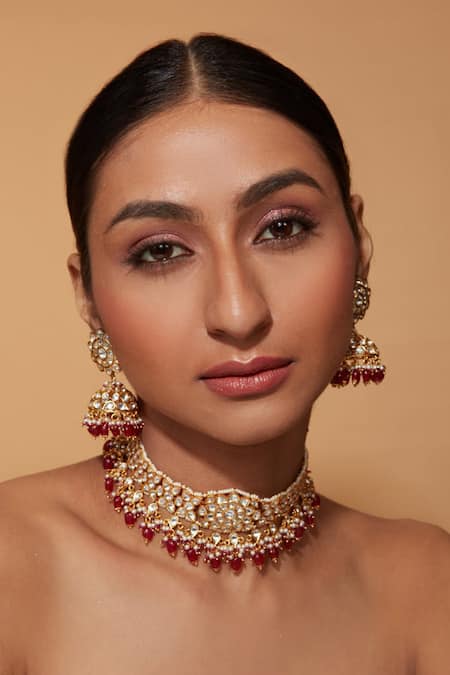 Vivinia By Vidhi Mehra_Red Pearls, Beads, Piping Kundan Embellished Floral Choker Set _Online_at_Aza_Fashions