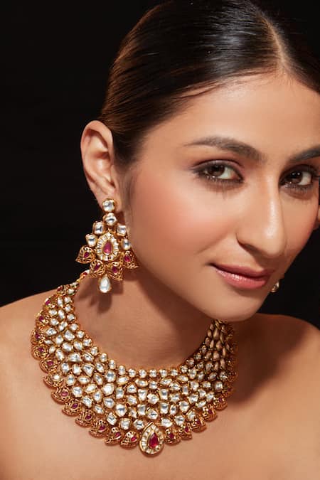 Vivinia By Vidhi Mehra Kundan Floral Cluster Choker Set 