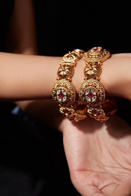 Vivinia By Vidhi Mehra_Gold Plated Crystals Kundan Studded Temple Bangle - Set Of 2 _Online_at_Aza_Fashions
