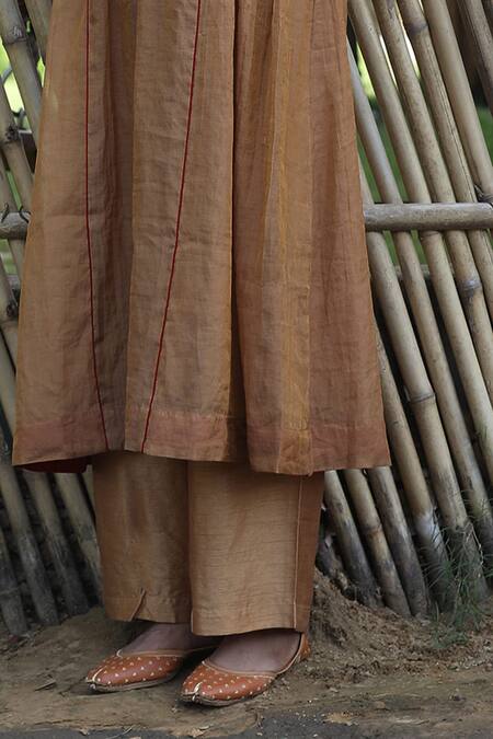 Shop_Label Kinjal Modi_Gold Chanderi, Tissue Mirrors, Tassels, Embroidery Placement Kurta Pant Set _Online_at_Aza_Fashions