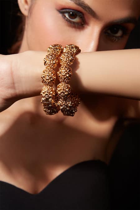 VIVINIA by Vidhi Mehra Kundan Polki Studded Bangle - Set of 2 