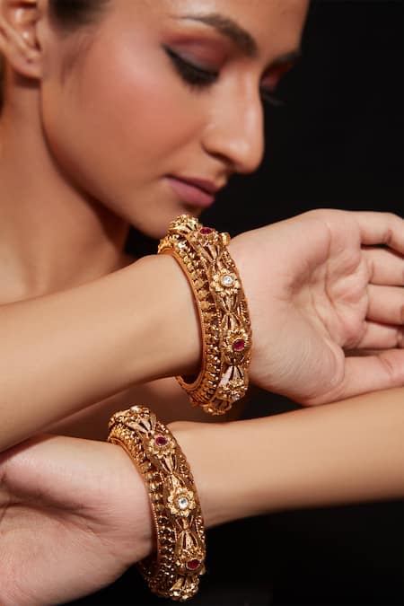 VIVINIA by Vidhi Mehra Gold Plated Kundan Onyx Stone Studded Bangle - Set Of 2 