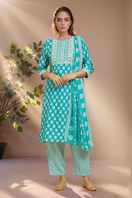 Khwaab by Sanjana Lakhani Flower Blossom Print Kurta Set 