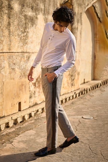Shop_Dash And Dot_White 100% Organic Cotton Plain Brooches Pin Shirt _at_Aza_Fashions
