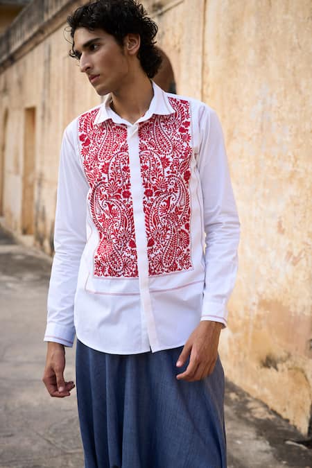 Buy_Dash And Dot_White 100% Organic Cotton Embroidered Thread Bib Shirt _Online_at_Aza_Fashions