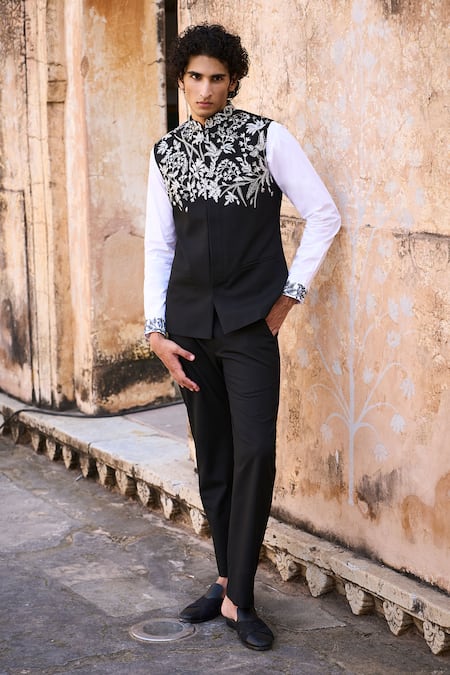 Dash And Dot Black Polyester, Viscose Embroidery Floral Bundi And Shirt Set Online at Aza Fashions Dash And Dot_Black Polyester, Viscose Embroidery Floral Bundi And Shirt Set _Online_at_Aza_Fashions
