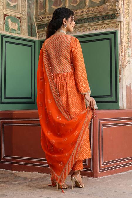 Label Niti Bothra_Orange Silk Embroidery Asymmetric Gathered Floret Butti Print Kurta With Pant _Online_at_Aza_Fashions