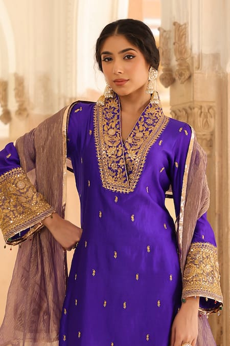 Buy_Label Niti Bothra_Blue Silk Embroidery Collared Butti Straight Kurta With Palazzo _Online_at_Aza_Fashions