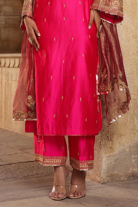 Label Niti Bothra_Pink Silk Embroidery Collared Butti Straight Kurta With Palazzo _at_Aza_Fashions