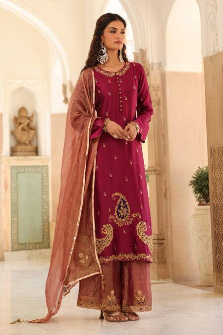 Buy_Label Niti Bothra_Pink Tissue Embroidery, Lace Round Neck Riwayat Paisley Applique Kurta Pant Set _Online_at_Aza_Fashions