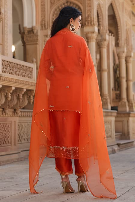 Label Niti Bothra Zardozi & Pearl Embroidered Kurta Pant Set 