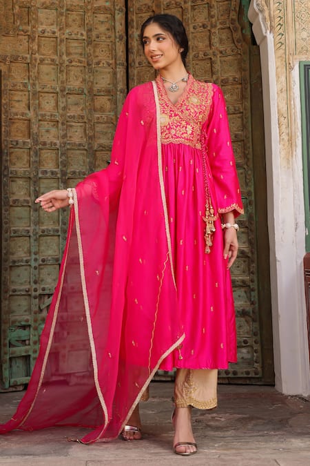 Label Niti Bothra_Pink Silk Zari, Embroidery V-neck Work Anarkali And Pant Set _Online_at_Aza_Fashions