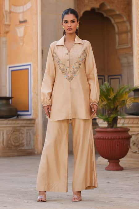 Label Niti Bothra_Ivory Pure Cotton, Silk Embroidery Collared Pintucked Shirt And Pant Set _Online_at_Aza_Fashions