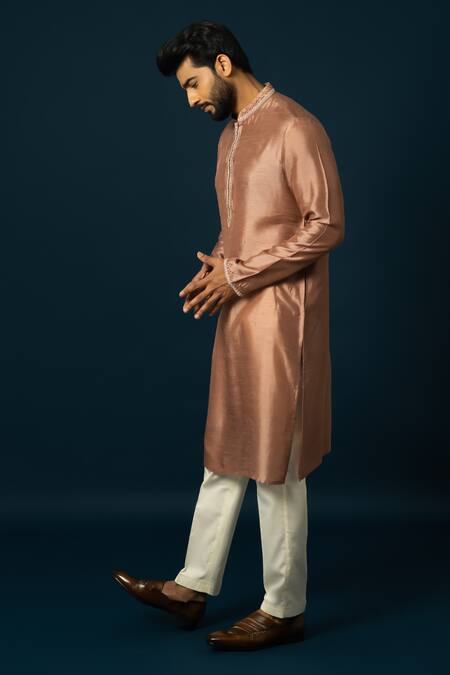 Shop Yoseba Pink Bamboo, Maheshwari Embroidery Sienna French Knot Kurta With Pyjama Online at Aza Fashions Shop_Yoseba_Pink Bamboo, Maheshwari Embroidery Sienna French Knot Kurta With Pyjama _Online_at_Aza_Fashions