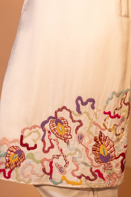 Buy_Yoseba_Ivory Linen, Satin, Cotton Embroidery Magical Mesh Kurta And Pant Set 