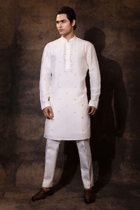 YOSEBA Aaina Mirror Embroidered Kurta & Pant Set 