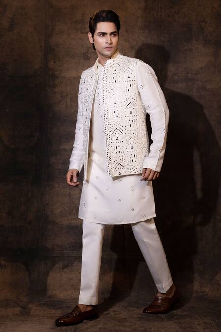 Buy Yoseba Ivory Bamboo, Cotton Mirrors Embroidered Bundi Kurta Set Online at Aza Fashions Buy_Yoseba_Ivory Bamboo, Cotton Mirrors Embroidered Bundi Kurta Set _Online_at_Aza_Fashions