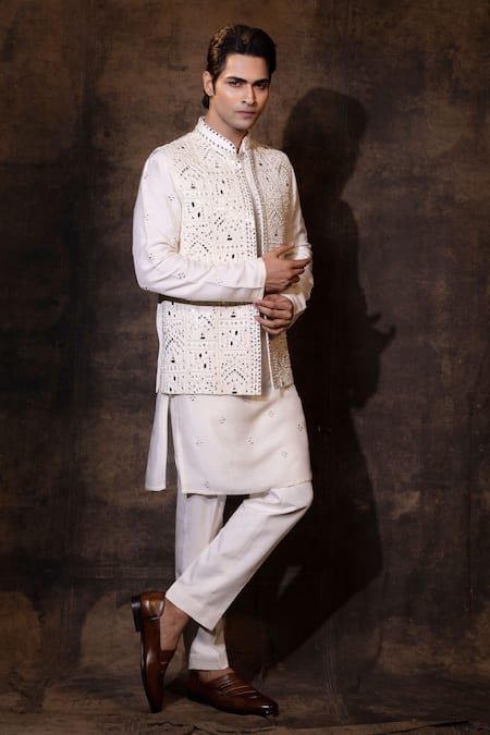 Shop Yoseba Ivory Bamboo, Cotton Mirrors Embroidered Bundi Kurta Set Online at Aza Fashions Shop_Yoseba_Ivory Bamboo, Cotton Mirrors Embroidered Bundi Kurta Set _Online_at_Aza_Fashions