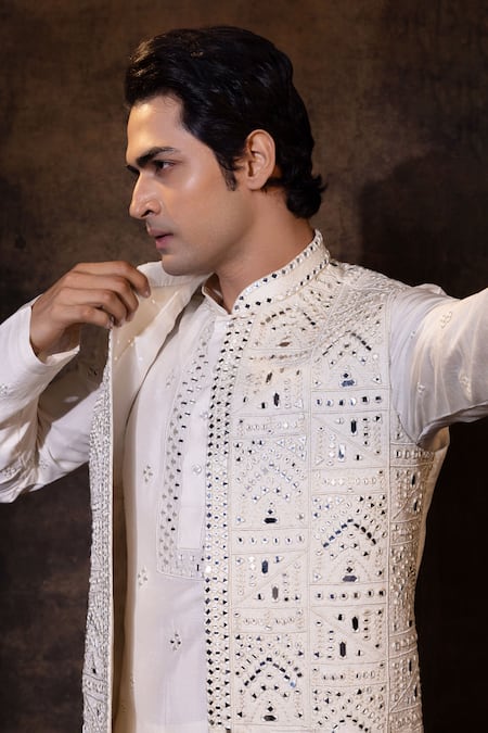 Yoseba Ivory Bamboo, Cotton Mirrors Embroidered Bundi Kurta Set at Aza Fashions Yoseba_Ivory Bamboo, Cotton Mirrors Embroidered Bundi Kurta Set _at_Aza_Fashions