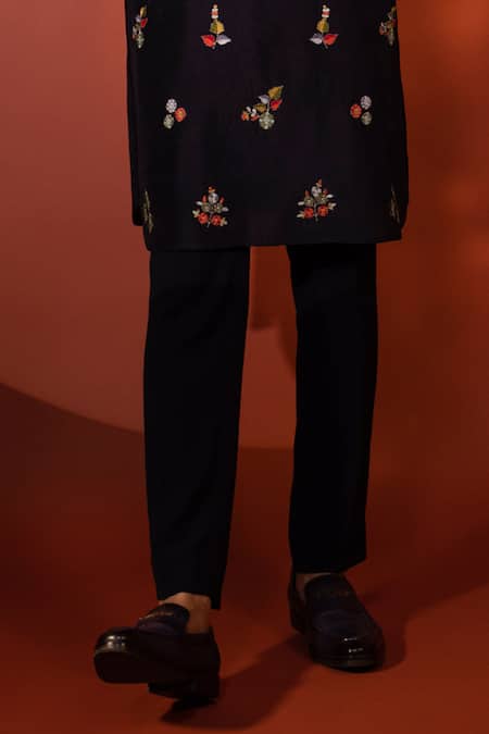 Buy_Yoseba_Blue Bamboo, Cotton Embroidery Jaalini Foliage Motif Kurta And Pant Set _Online_at_Aza_Fashions