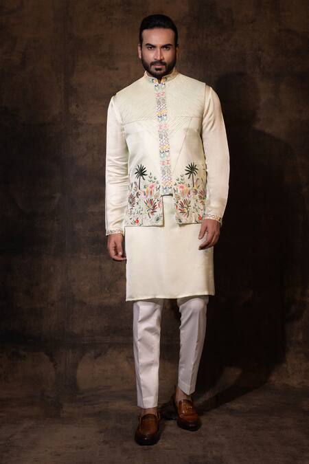 Shop_Yoseba_Green Linen, Satin, Cotton Embroidery Palm Bundi Kurta Set _Online_at_Aza_Fashions