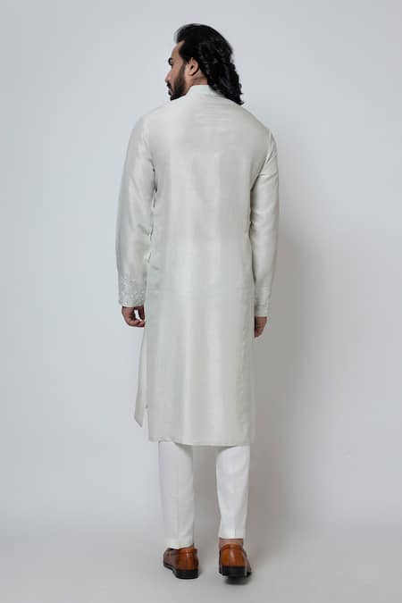 Shop Yoseba Grey Bamboo, Cotton Embroidery Floral Thread Kurta And Pant Set at Aza Fashions Shop_Yoseba_Grey Bamboo, Cotton Embroidery Floral Thread Kurta And Pant Set _at_Aza_Fashions