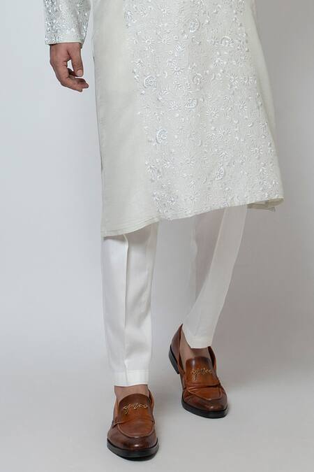 Shop Yoseba Grey Bamboo, Cotton Embroidery Floral Thread Kurta And Pant Set Online at Aza Fashions Shop_Yoseba_Grey Bamboo, Cotton Embroidery Floral Thread Kurta And Pant Set _Online_at_Aza_Fashions