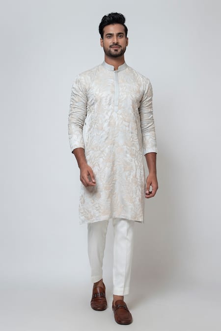 YOSEBA Kadhai Jaal Work Kurta & Pant Set 