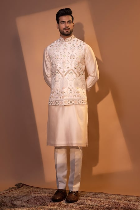 YOSEBA Floraison Threadwork Bundi Kurta Set 