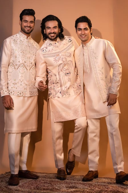 Buy Yoseba Pink Chanderi Silk, Cotton Embroidery Bundi Kurta Set Online at Aza Fashions Buy_Yoseba_Pink Chanderi Silk, Cotton Embroidery Bundi Kurta Set _Online_at_Aza_Fashions