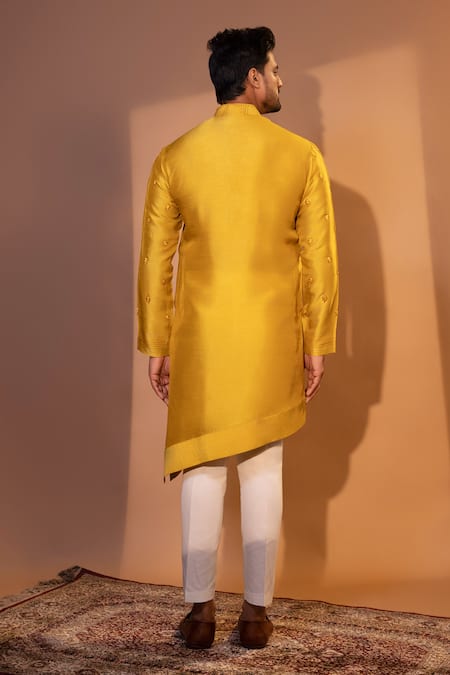 Shop Yoseba Yellow Bamboo, Cotton Embroidery Peeli Palak Linear Kurta And Pant Set at Aza Fashions Shop_Yoseba_Yellow Bamboo, Cotton Embroidery Peeli Palak Linear Kurta And Pant Set _at_Aza_Fashions